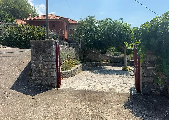 Terra Petra At Psari Trikolonon Gortynia Villa *