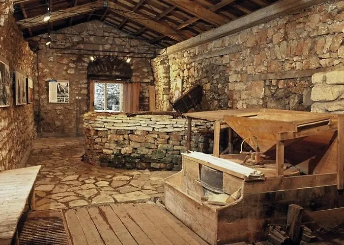 Terra Petra At Psari Trikolonon Gortynia *